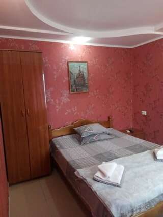 Гостиница Черноморец Лазаревское Стандартный двухместный номер с 1 кроватью или 2 отдельными кроватями-7