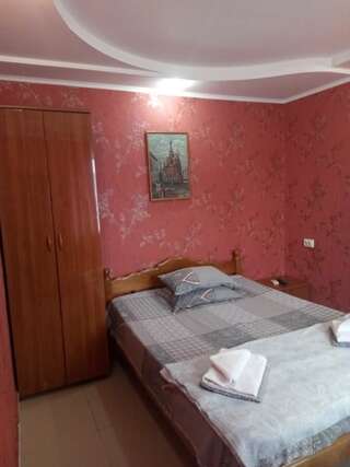 Гостиница Черноморец Лазаревское Стандартный двухместный номер с 1 кроватью или 2 отдельными кроватями-2